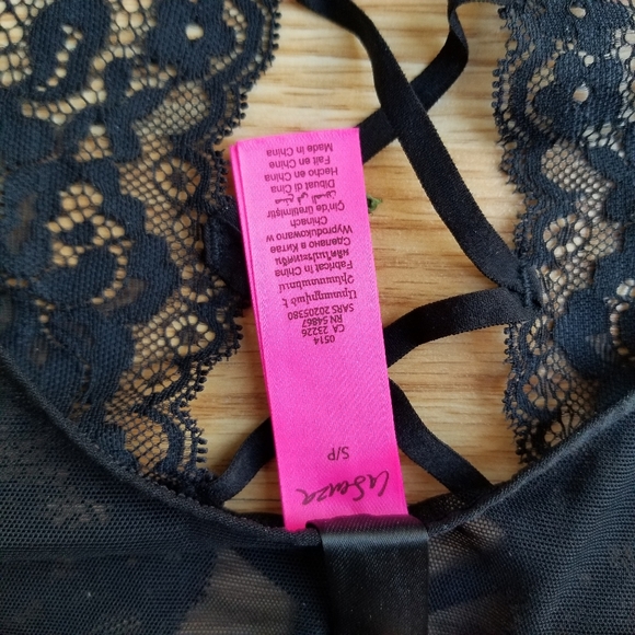 La Senza lace lingerie open back halter - Picture 6 of 8